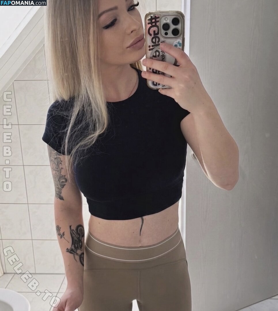 Mrs.querly / mrsquerly Nude OnlyFans  Leaked Photo #1