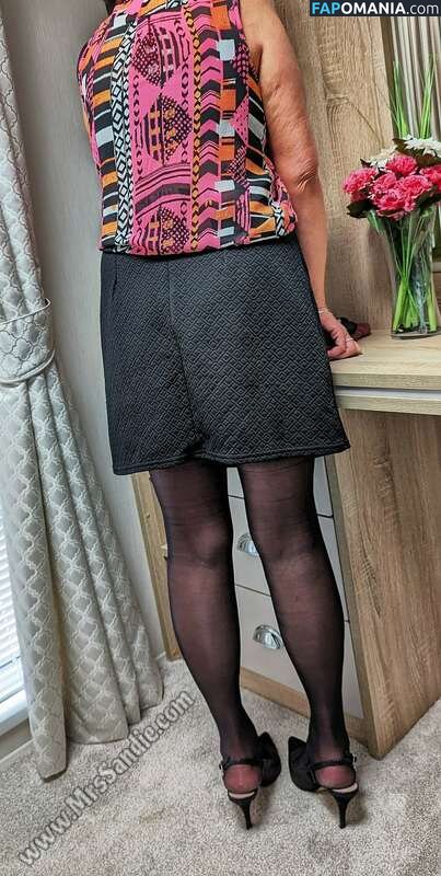 Mrs Sandie / https: / mrssandie Nude OnlyFans  Leaked Photo #7