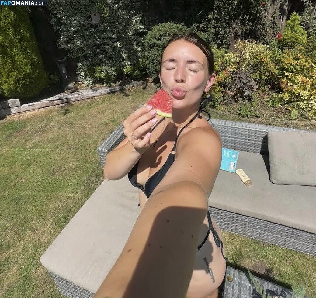 MrsRebeccaHobson Nude OnlyFans  Leaked Photo #5