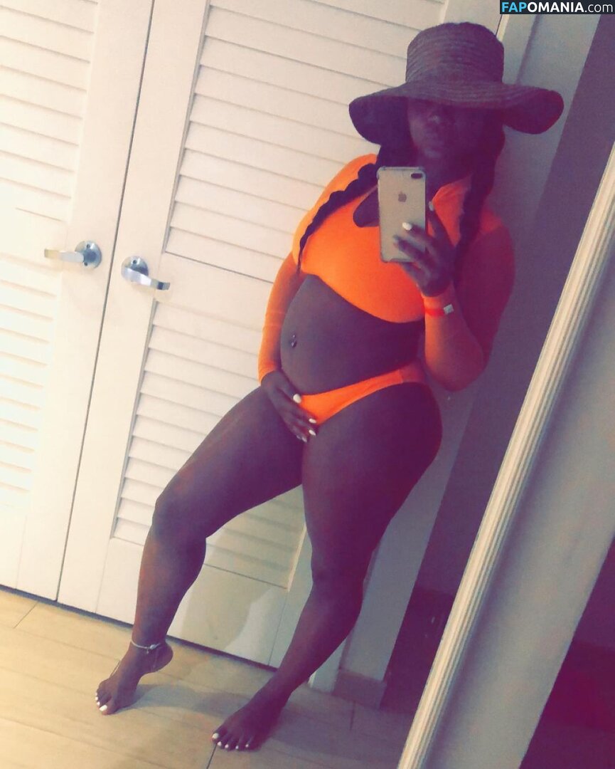 ms.howshename868 Nude OnlyFans  Leaked Photo #5