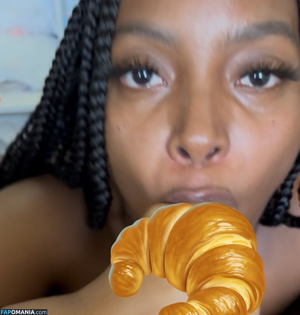 10shania / Muthafuckinlae / exclusivelylae / exclusivelylaee / https: / mf.lae / mflae___ Nude OnlyFans  Leaked Photo #7