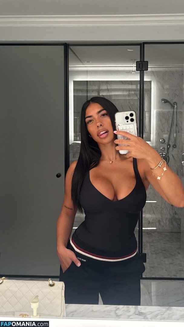 Mya Mills / https: / myamills / myamills9 Nude OnlyFans  Leaked Photo #2