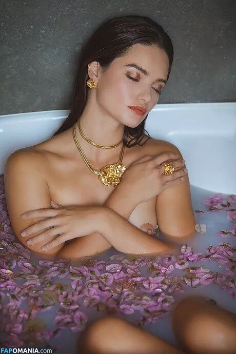 Myrtille Revêmont / myrtille_revemont Nude OnlyFans  Leaked Photo #14