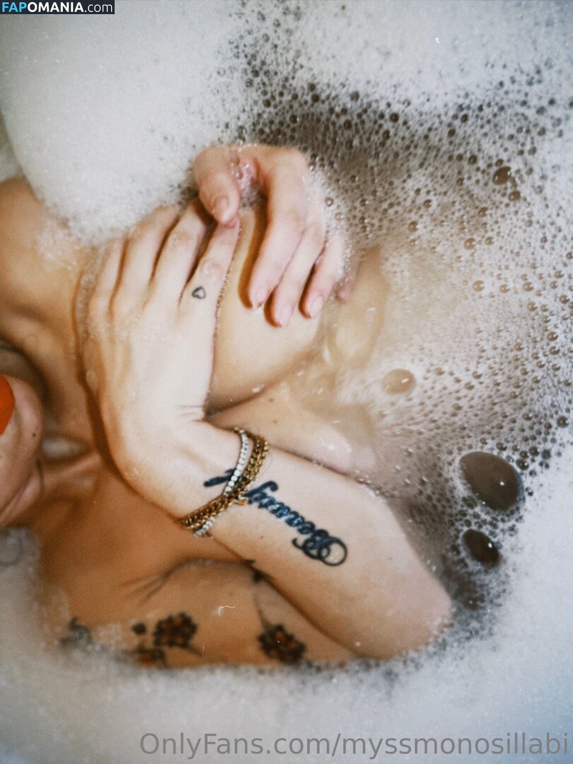 mss_mina / myssmonosillabi Nude OnlyFans  Leaked Photo #9