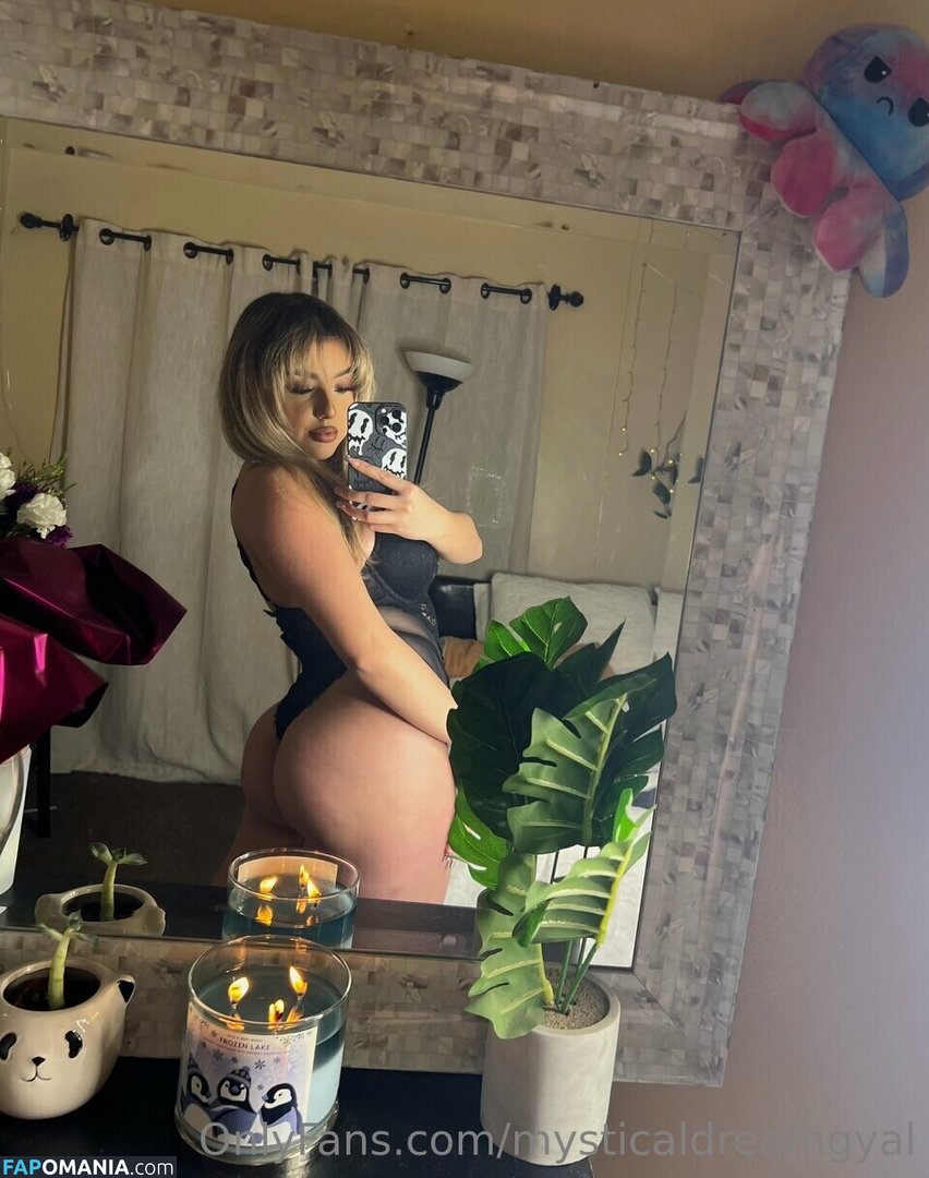 Mysticaldreamgyal / gisellnextdoor / mysticaldreamscape Nude OnlyFans  Leaked Photo #16