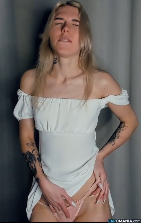 girlnamedviolet / myviolet_rush Nude OnlyFans  Leaked Photo #1