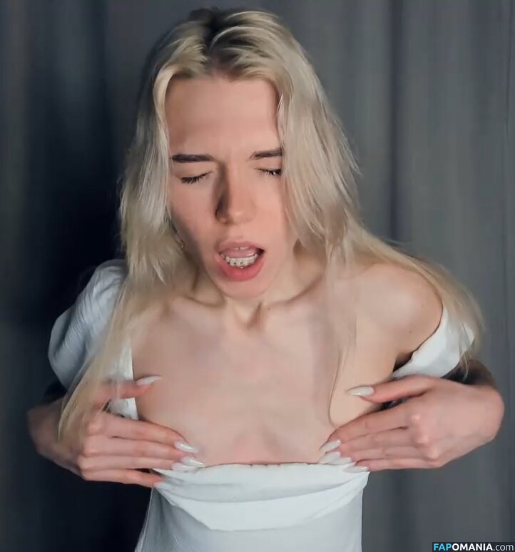 girlnamedviolet / myviolet_rush Nude OnlyFans  Leaked Photo #5