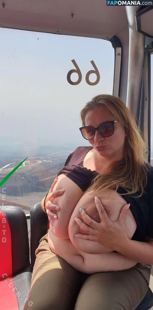 Nadine Jansen / nadinejansenofficial / thenadinejansen Nude OnlyFans  Leaked Photo #809