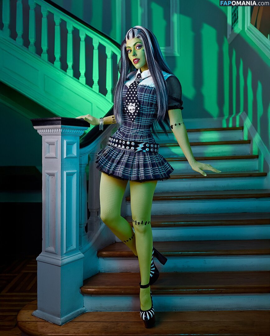 Nadyasonika Nude OnlyFans  Leaked Photo #267