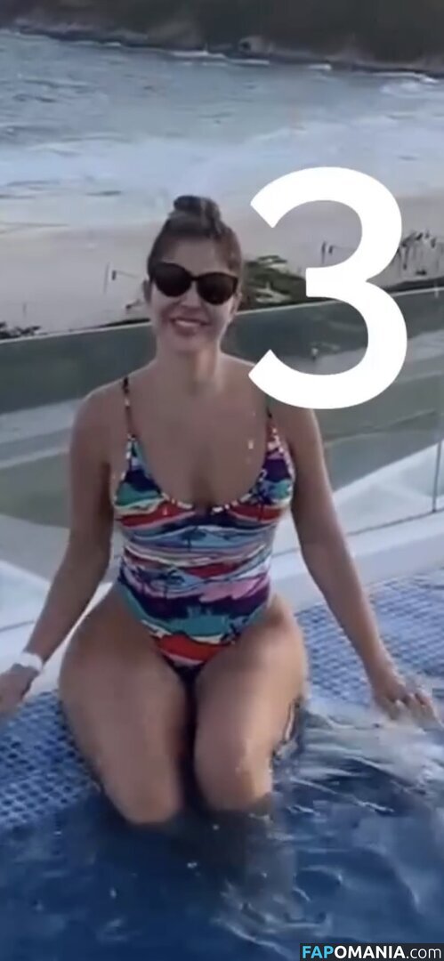 Naira Avila / nairaavila Nude OnlyFans  Leaked Photo #11