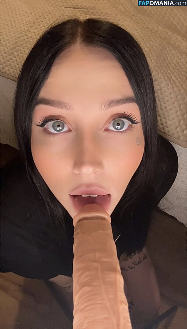 Naomi Ella / naomiella_of / naomiella_x Nude OnlyFans  Leaked Photo #14