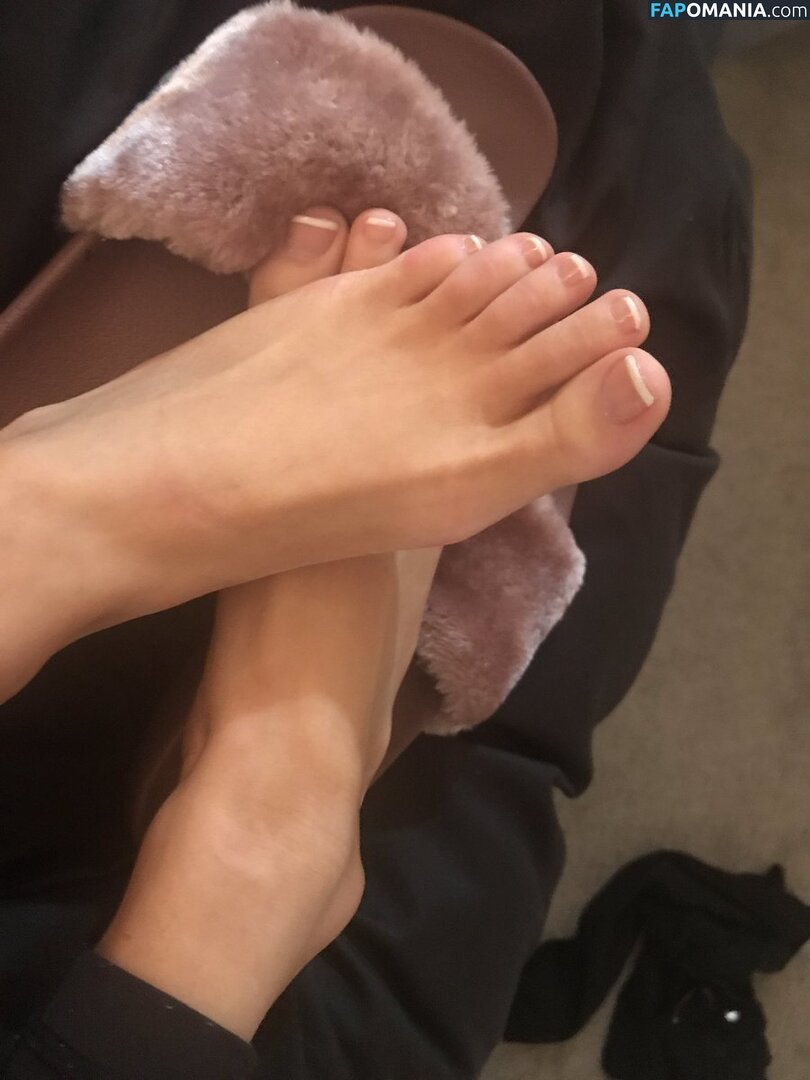 Lissapolooza / Naomi Woods / naomiwoods.official Nude OnlyFans  Leaked Photo #5