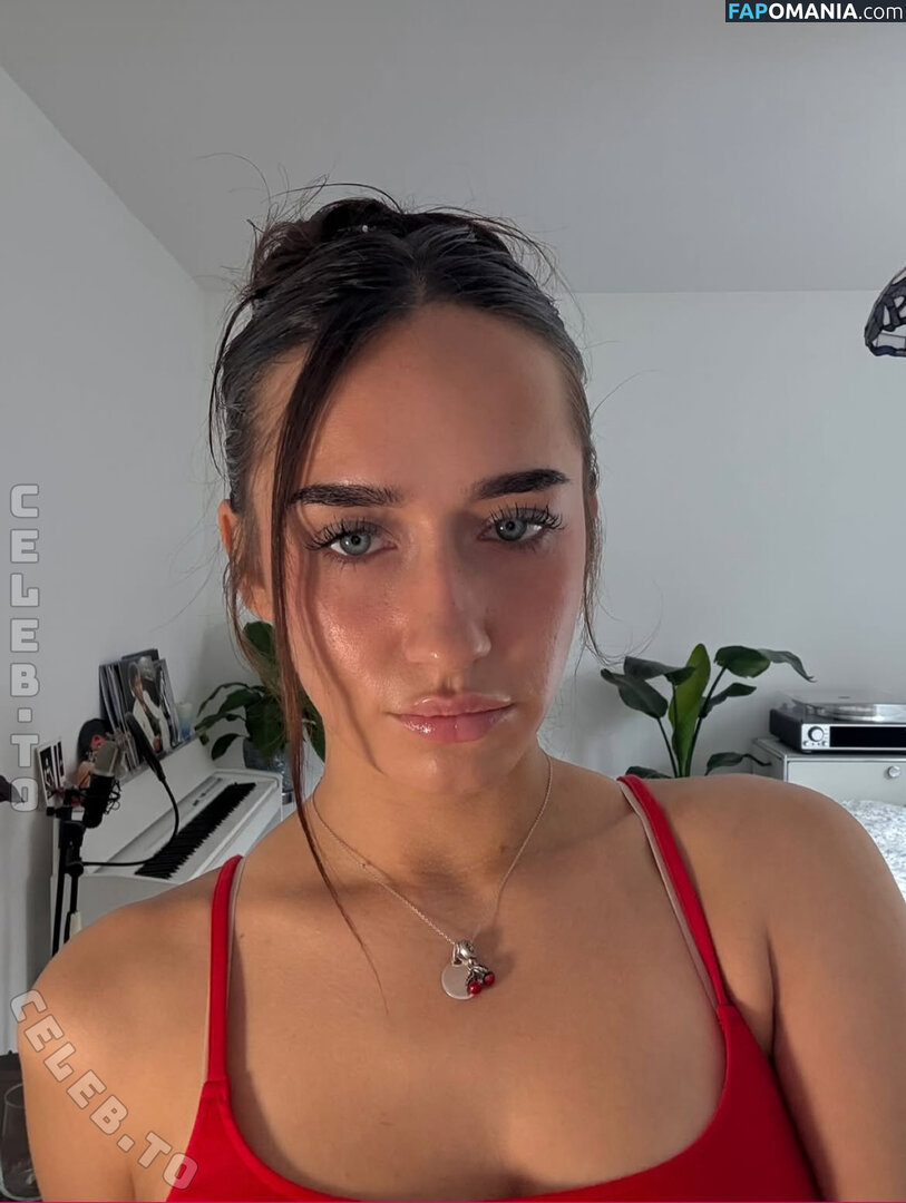 Nastasia Olszewski / nastasiaolszewski Nude OnlyFans  Leaked Photo #3