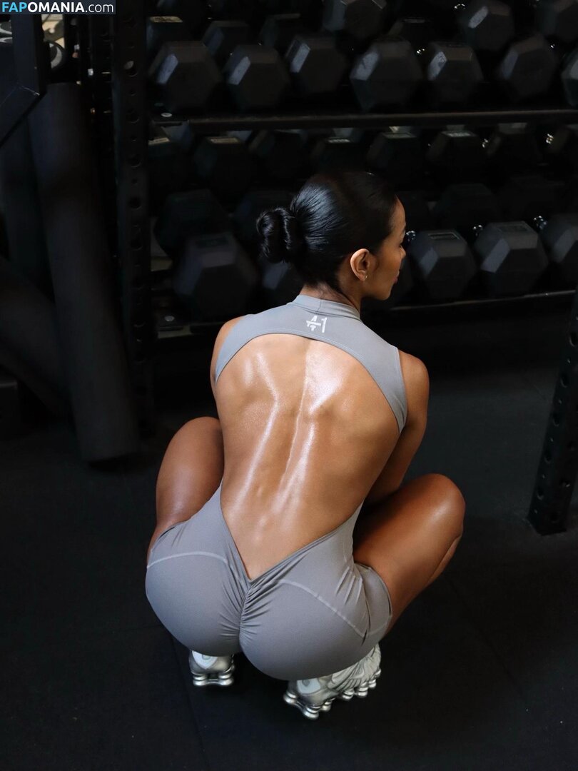 Natseleen / natseleen_ / stickshifter Nude OnlyFans  Leaked Photo #3