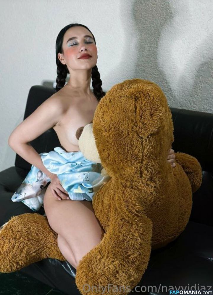 Nayvi Díaz / dayanadiazu / nayvidiaz Nude OnlyFans  Leaked Photo #3