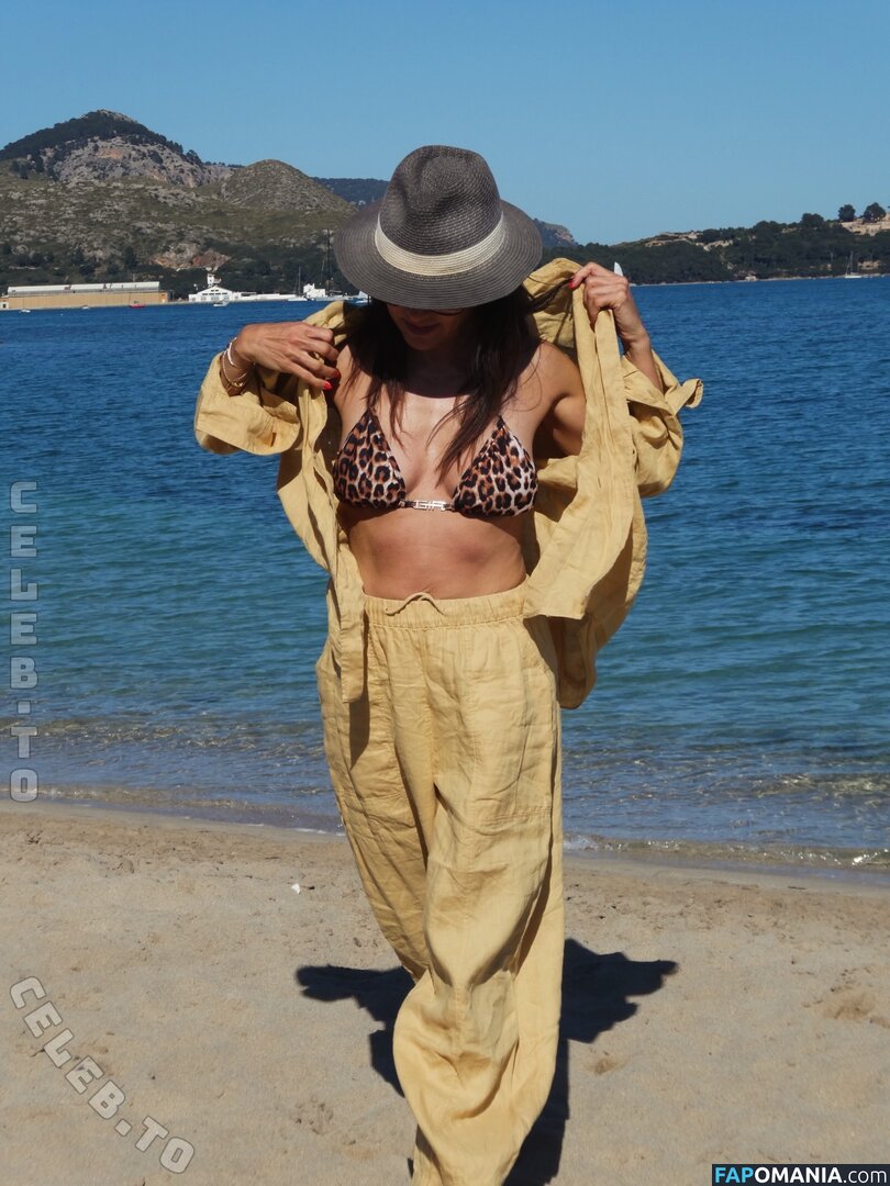 Nazan Eckes / nazaneckes Nude OnlyFans  Leaked Photo #1