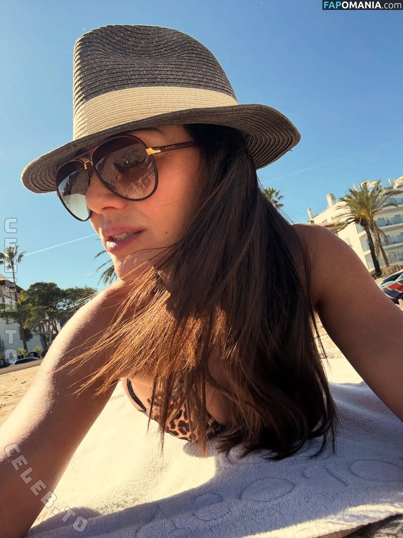 Nazan Eckes / nazaneckes Nude OnlyFans  Leaked Photo #7