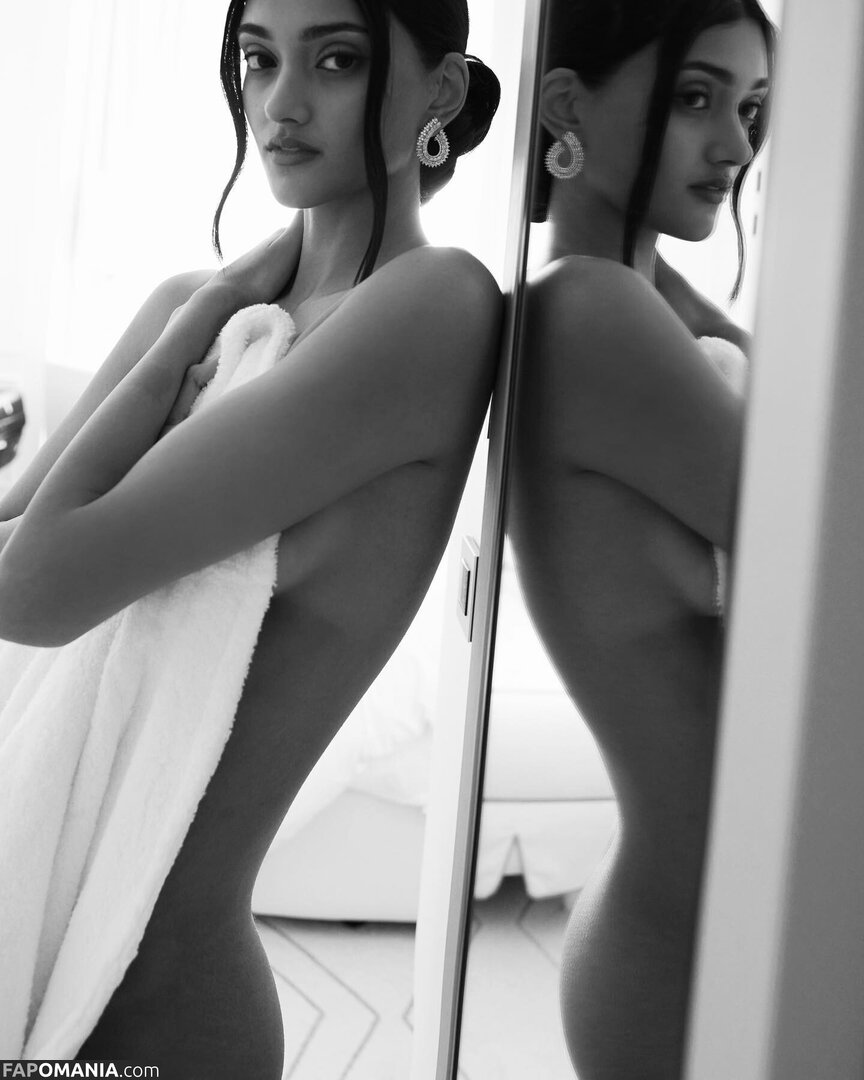 Neelam Kaur Gill / neelamkg Nude OnlyFans  Leaked Photo #1