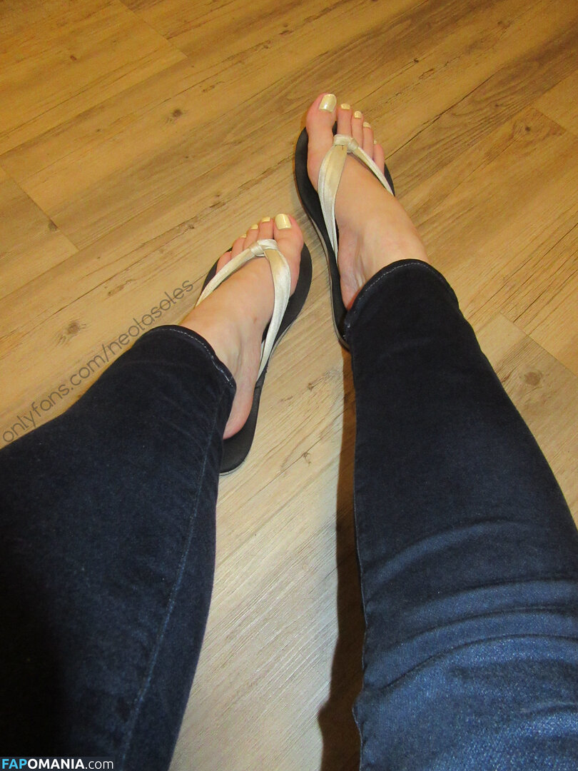 neolasoles / neolasoless Nude OnlyFans  Leaked Photo #22