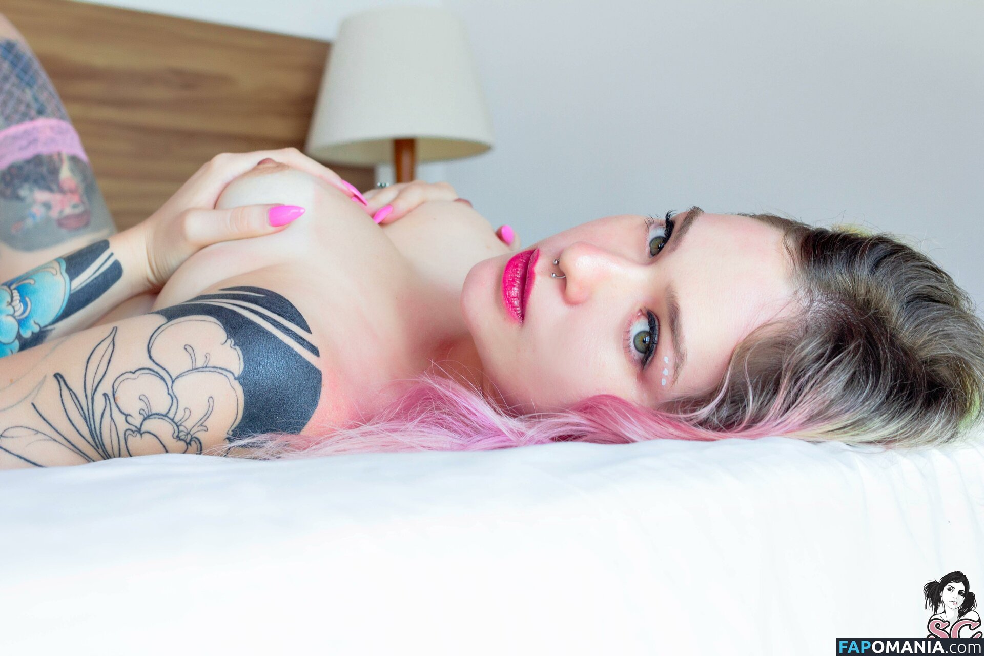 Neondoll / neondollsuk / neondooll Nude OnlyFans  Leaked Photo #15