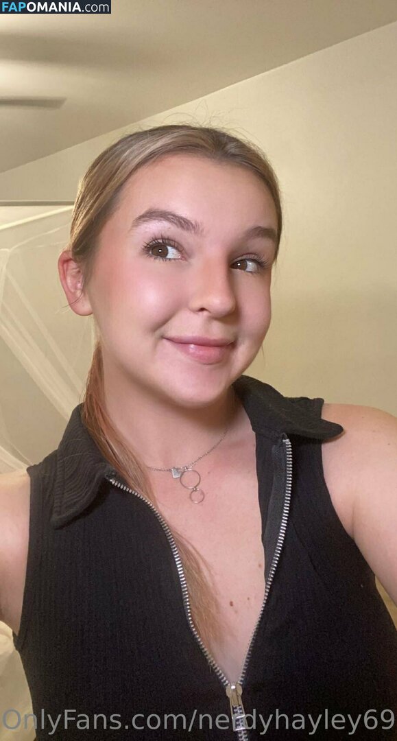 jhurley61299 / kittenjojo18 / nerdyhayley69 Nude OnlyFans  Leaked Photo #18