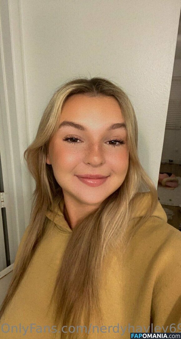 jhurley61299 / kittenjojo18 / nerdyhayley69 Nude OnlyFans  Leaked Photo #30