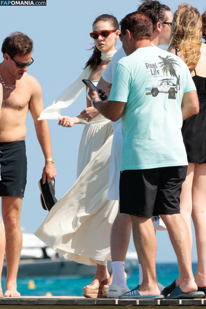 Nicola Peltz / nicolaannepeltzbeckham Nude OnlyFans  Leaked Photo #25