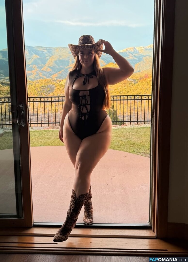 Nicole Nlhfit / nlhfit Nude OnlyFans  Leaked Photo #1