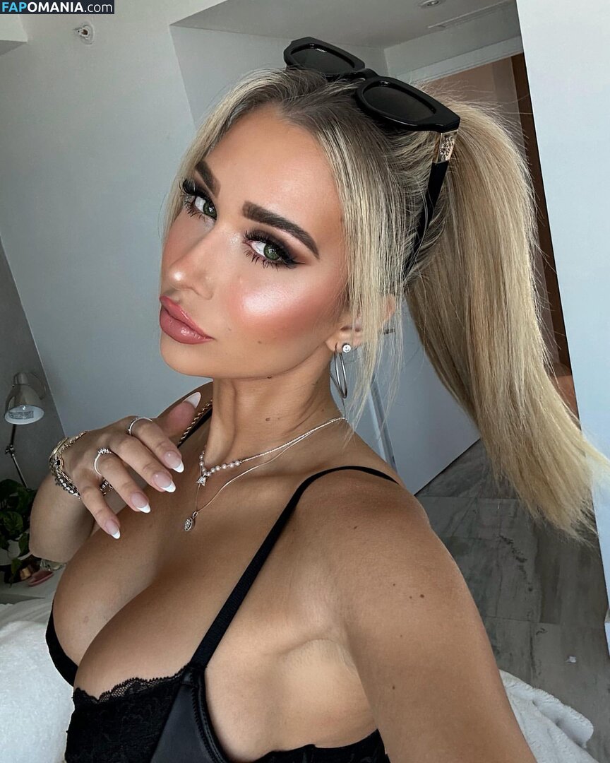 Nikita Sullivan / nikkisandiego Nude OnlyFans  Leaked Photo #157