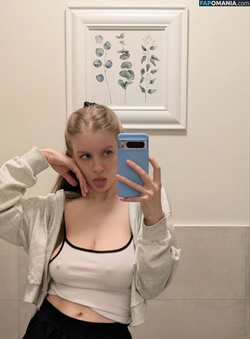 NikkiDreams / nikkidreaming Nude OnlyFans  Leaked Photo #8