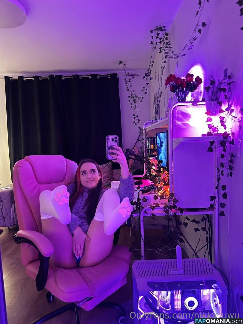 nikky_uwu / uwu_nikky Nude OnlyFans  Leaked Photo #2