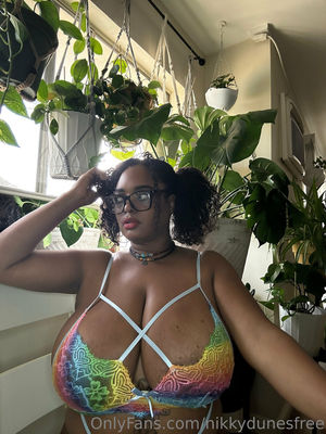 nikkydunesfree