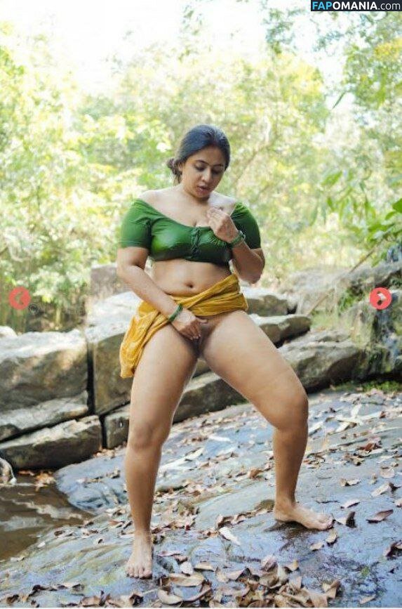 Nila Nambiar / Smera1695 / nilanambiar Nude OnlyFans  Leaked Photo #9