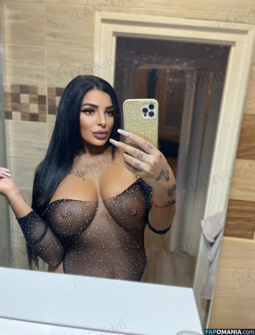 Patrinka / nincs_nincs0702 / ninizmallz Nude OnlyFans  Leaked Photo #10