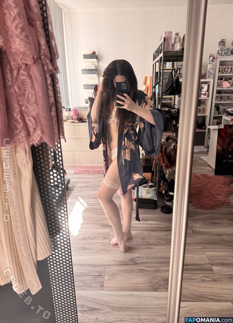 Nini Raven / Nini_Raven / raven_nini Nude OnlyFans  Leaked Photo #4