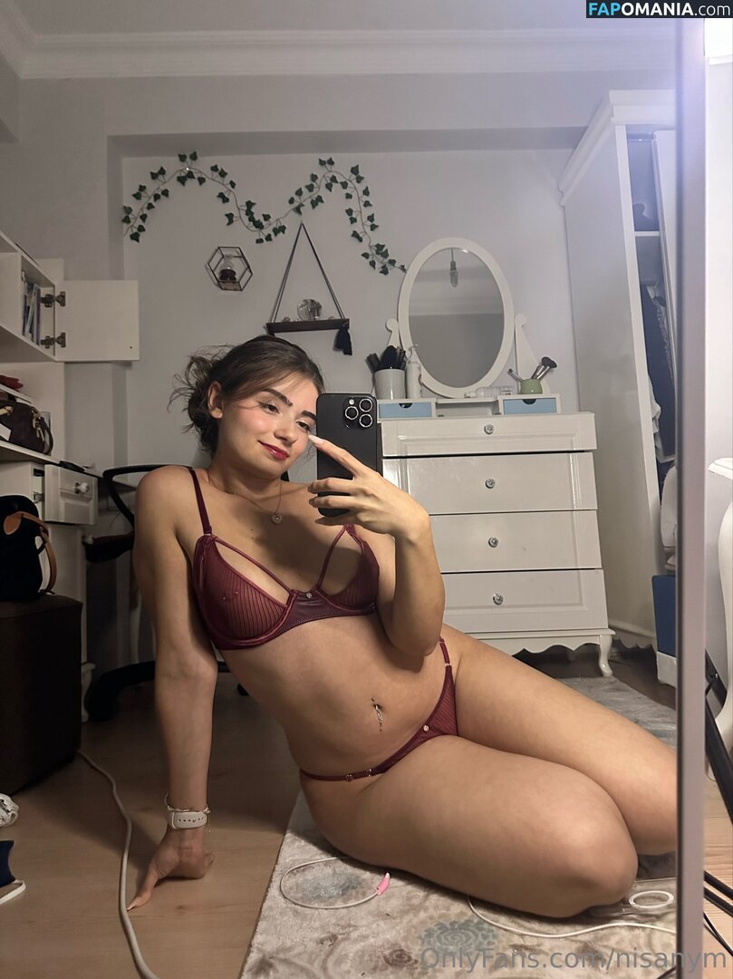 Nisa Kavak / nisakvk / nisanym Nude OnlyFans  Leaked Photo #20