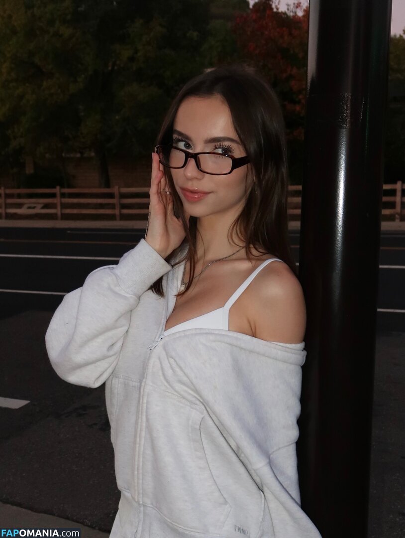 Katelyn Elizabeth / katelynelizabeth / nnayetakk Nude OnlyFans  Leaked Photo #43