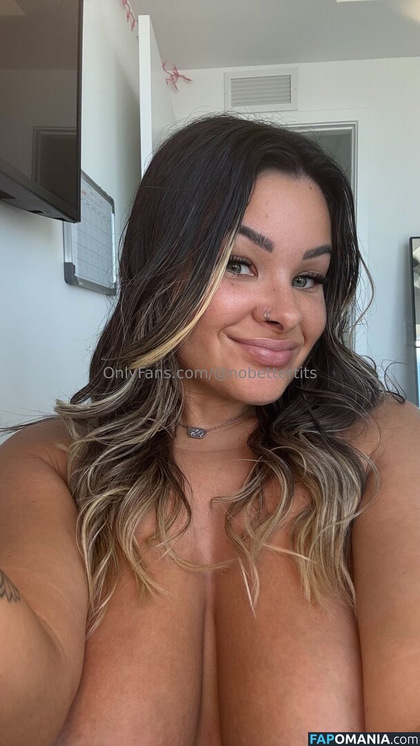 bsbutttterfly / nobettertits Nude OnlyFans  Leaked Photo #1