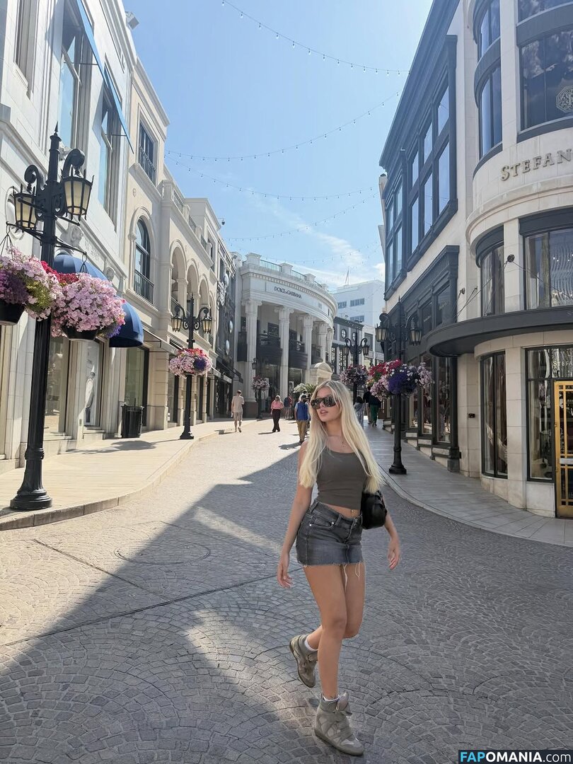 Noemi Piunti / noemipiunti Nude OnlyFans  Leaked Photo #7