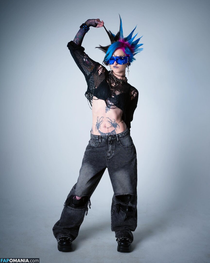 https: / noteasybeinwhee / noteasybeinwheezy Nude OnlyFans  Leaked Photo #4