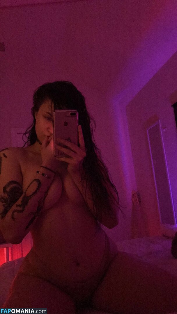 Notsaavy / notsavvy / saavyy Nude OnlyFans  Leaked Photo #2