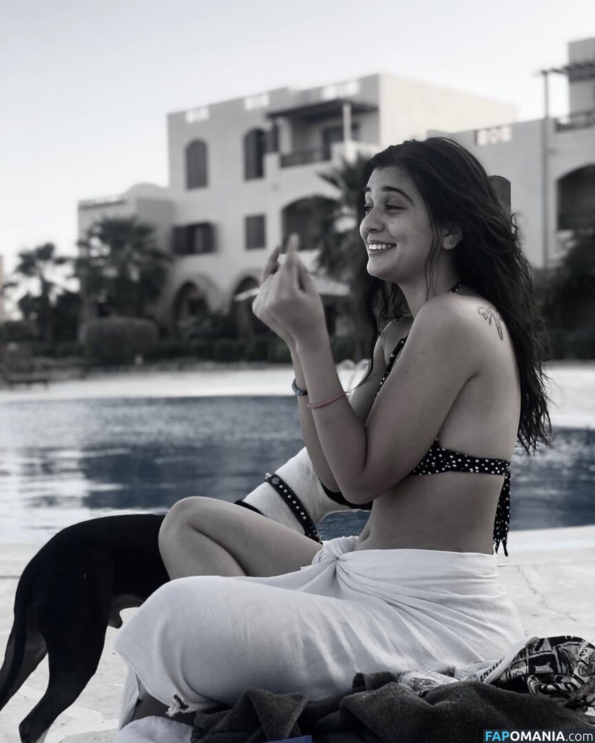 Nourine Abouseada / https: / nourineabouseada Nude OnlyFans  Leaked Photo #3