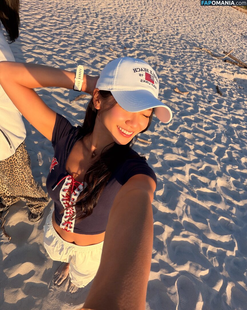 Novita Lam / novitalam Nude OnlyFans  Leaked Photo #2