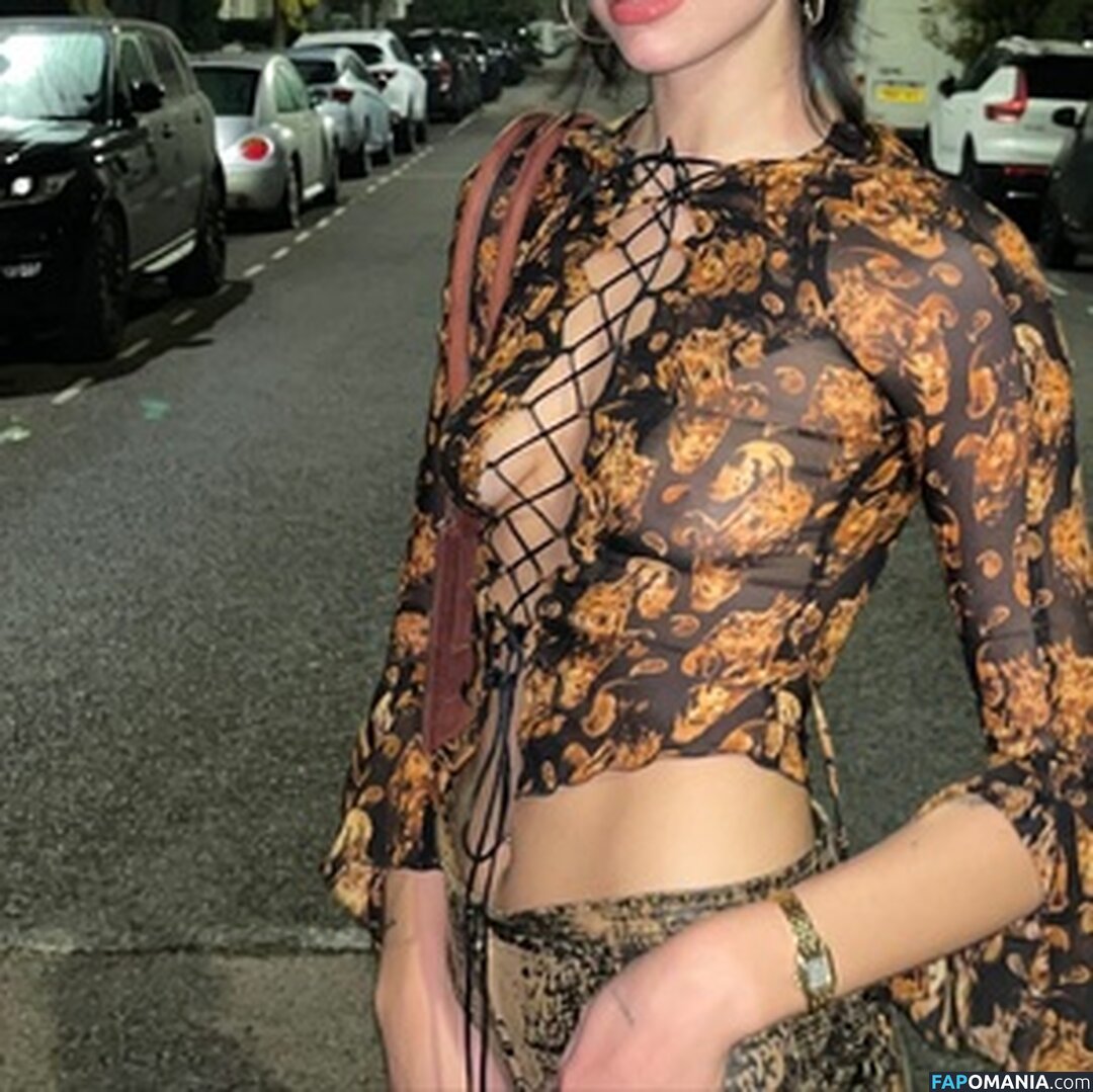 NudeCelebsArchi / Nudes Celebrities / https: Nude OnlyFans  Leaked Photo #2