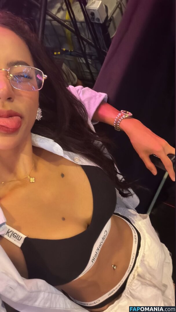 Nurlynnazureen Nude OnlyFans  Leaked Photo #12