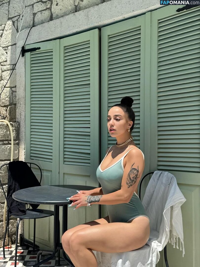 Nurseli Aksoy / https: / punknurseli Nude OnlyFans  Leaked Photo #13