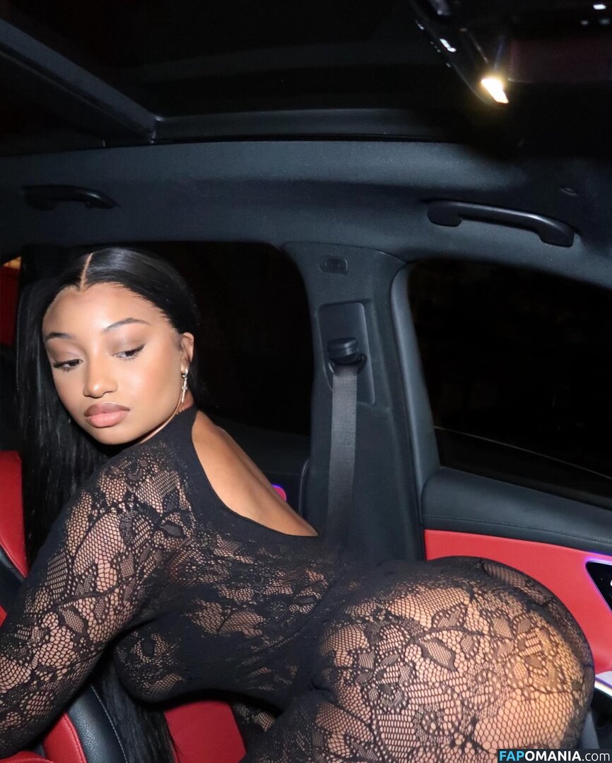 NylaBaknari / baknari / https: Nude OnlyFans  Leaked Photo #7