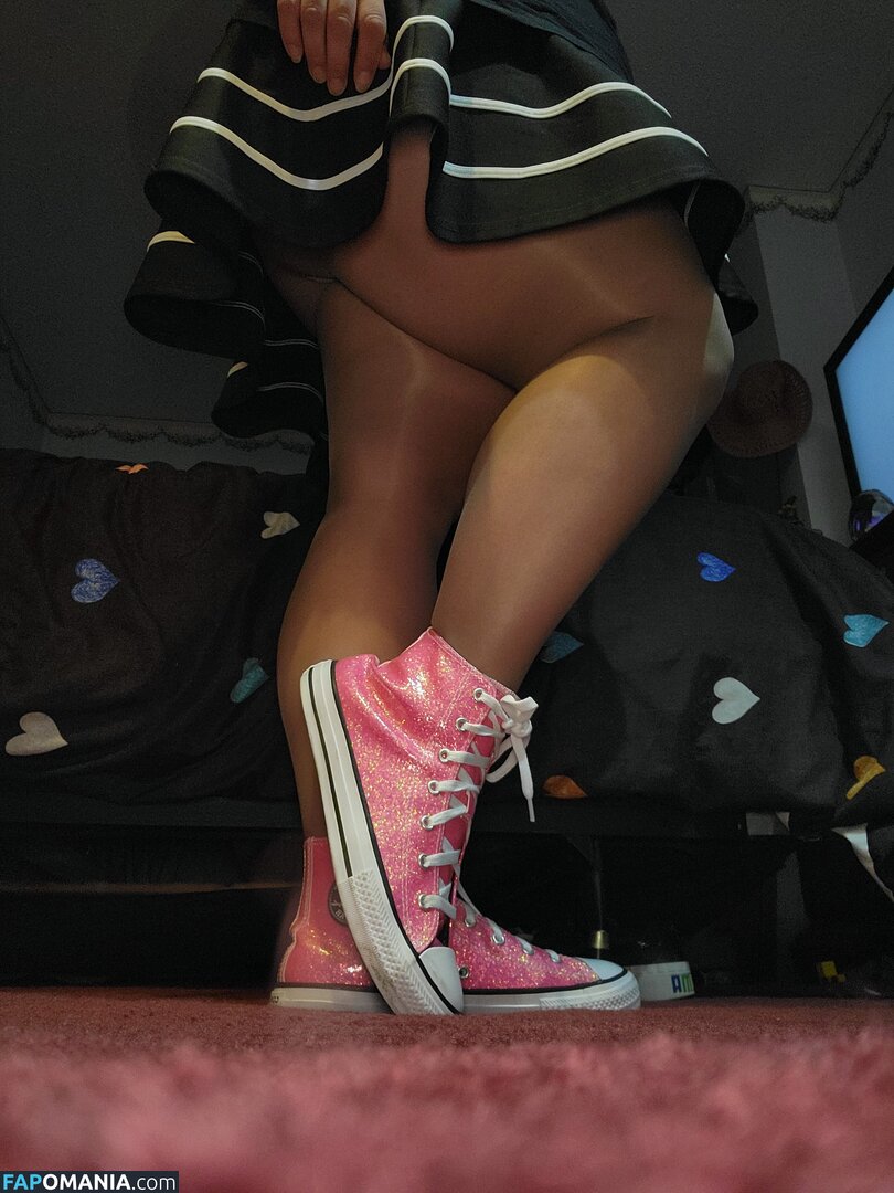 Nylonsandsocks / nylon_and_socks Nude OnlyFans  Leaked Photo #2