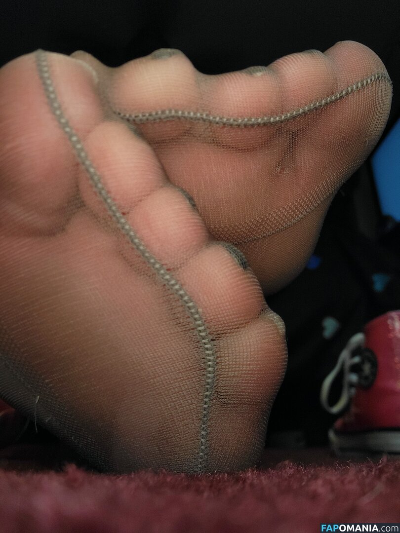 Nylonsandsocks / nylon_and_socks Nude OnlyFans  Leaked Photo #9