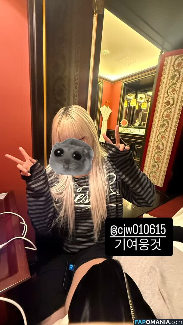 Nyo_nyenya / cjw010615 / cjw010615... / https: / moemoedevil_rain / moemoedevil_rain... / nyonye_nya Nude OnlyFans  Leaked Photo #38